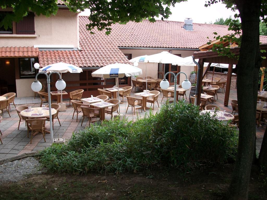 Kyriad Grenoble Sud - Seyssinet Kültér fotó